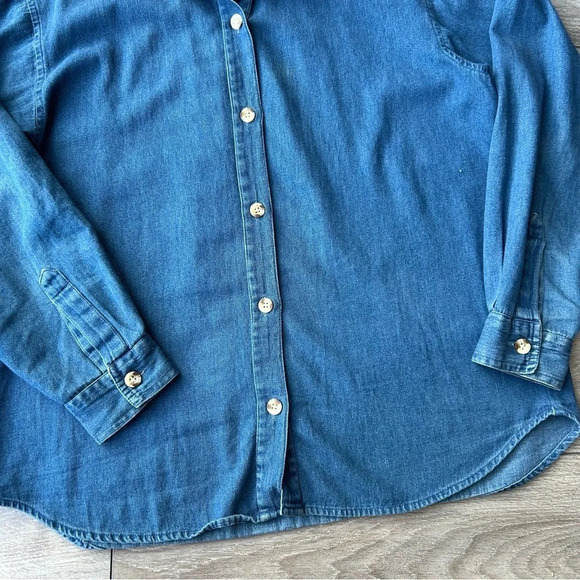 Vintage 90s Rhythm  Blue Removable Embroidery Collar Chambray Button Down Shirt - Picture 11 of 16